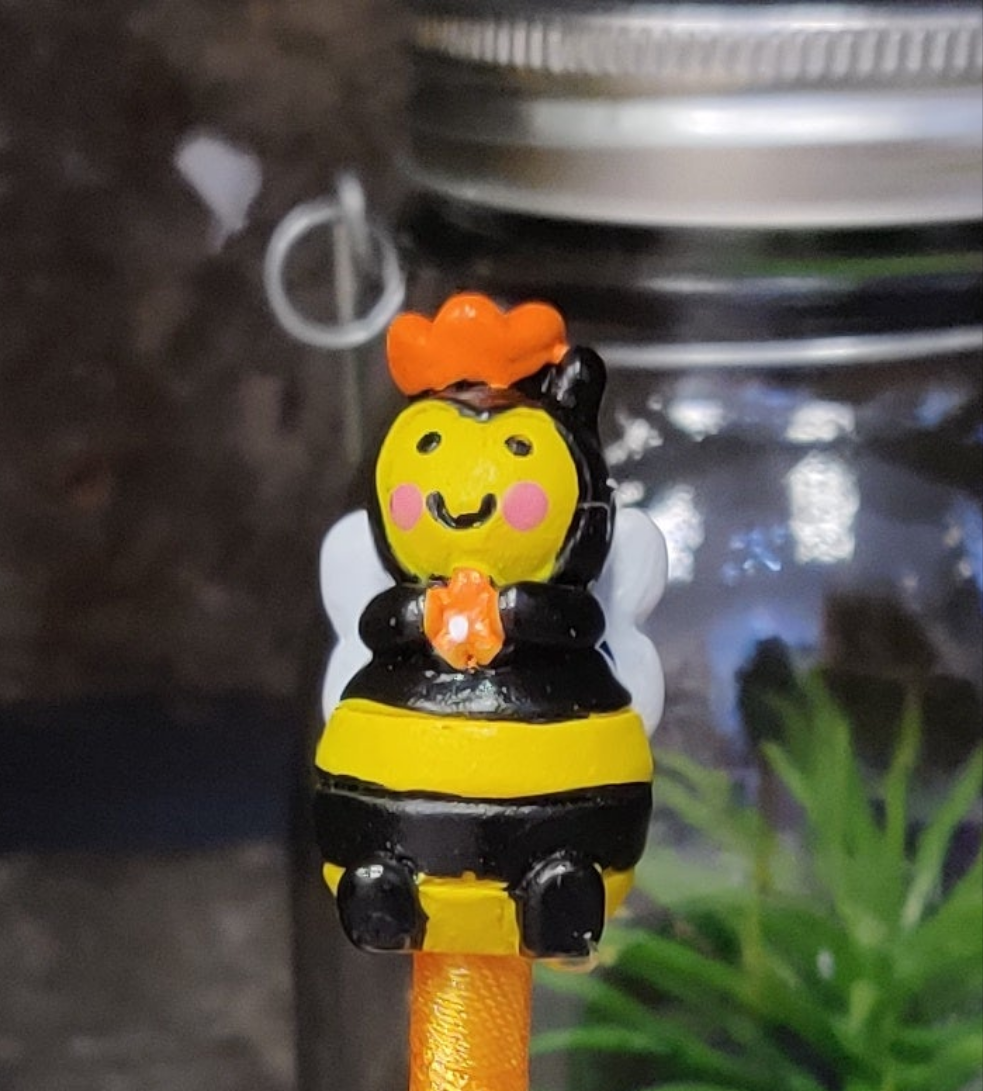 Queen Bee Pens