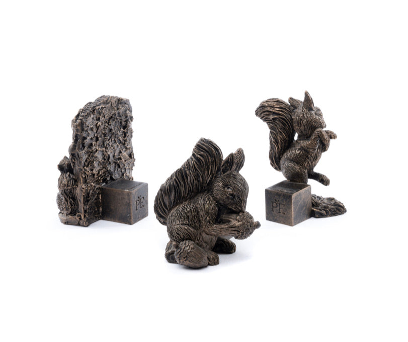 Beatrix Potter Squirrel Nutkin and Old Brown Owl Plant Pot Feet (Bronze)